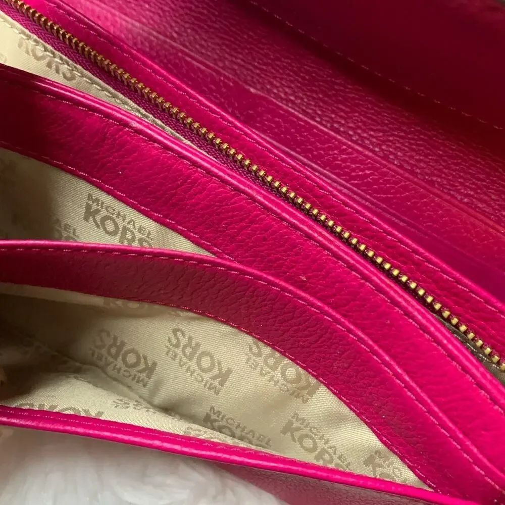 Michael Kors Pink Wallet